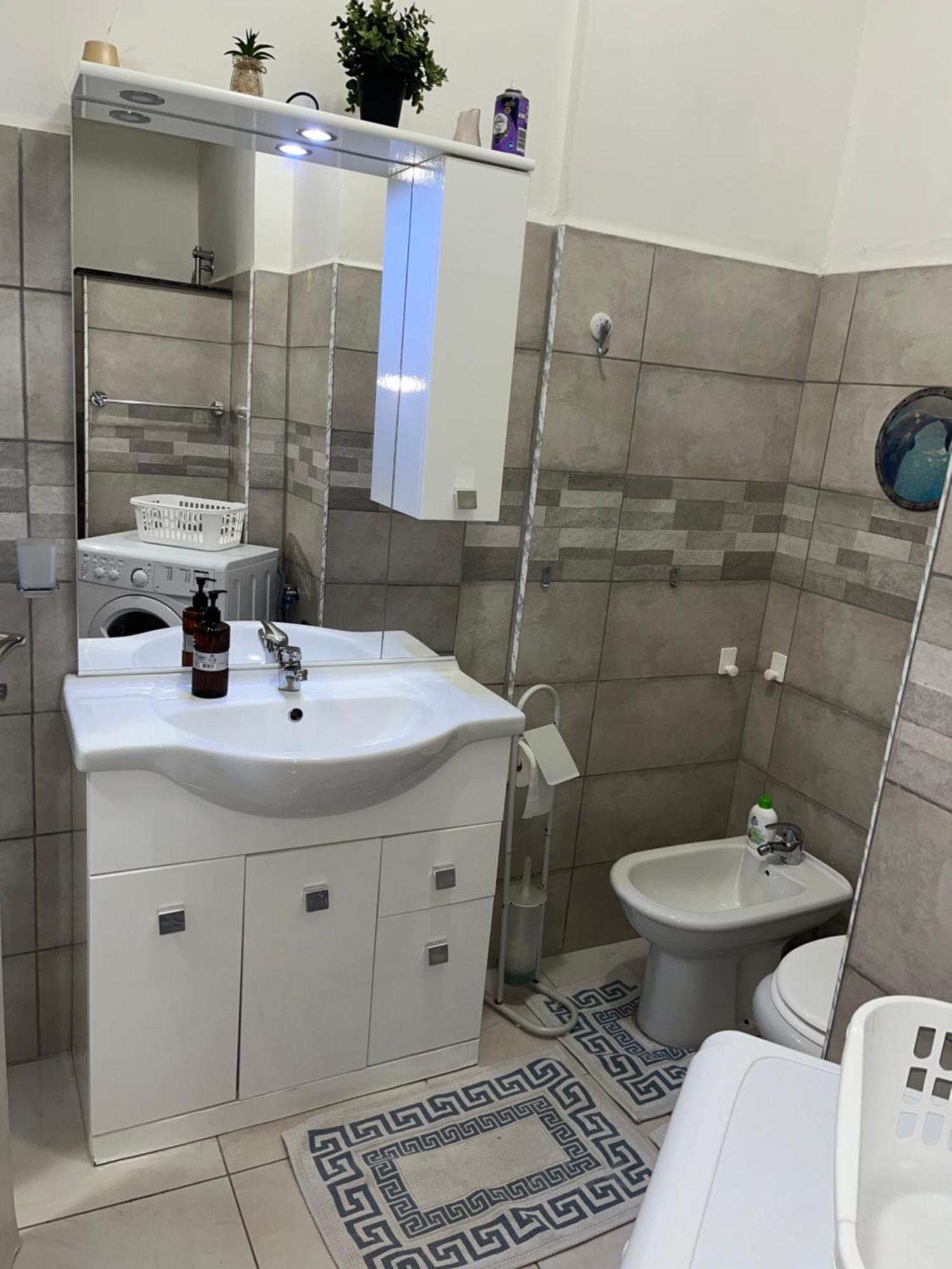 Апартаменты Monolocale Rosy Фьюмичино Экстерьер фото